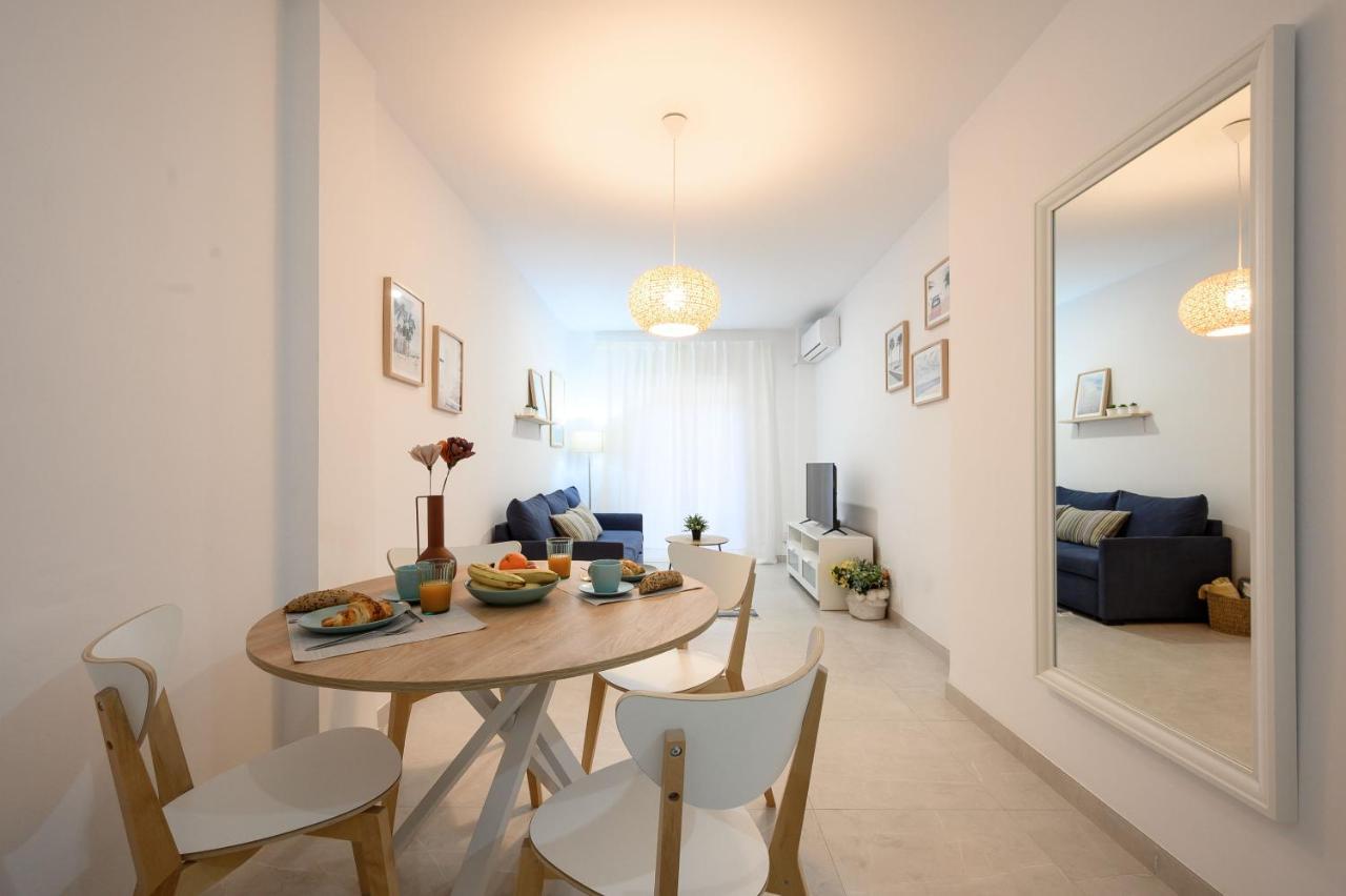 פואנגירולה New 1 Bedroom Apartment At 4 Min To The Beach By 10Tosea מראה חיצוני תמונה